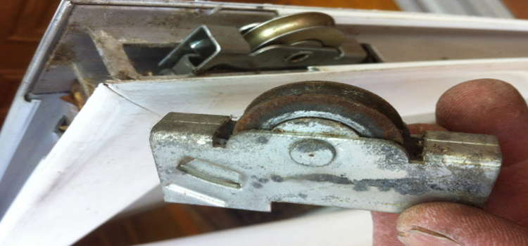 screen door roller repair in Silver Lakes